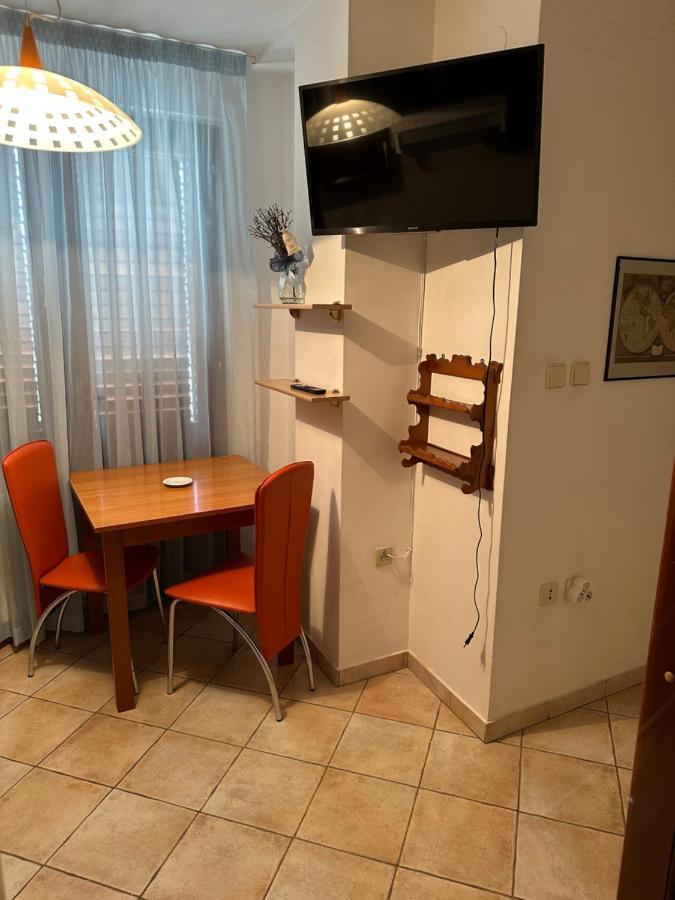 Vacation Home Lucija Slatina  Eksteriør billede