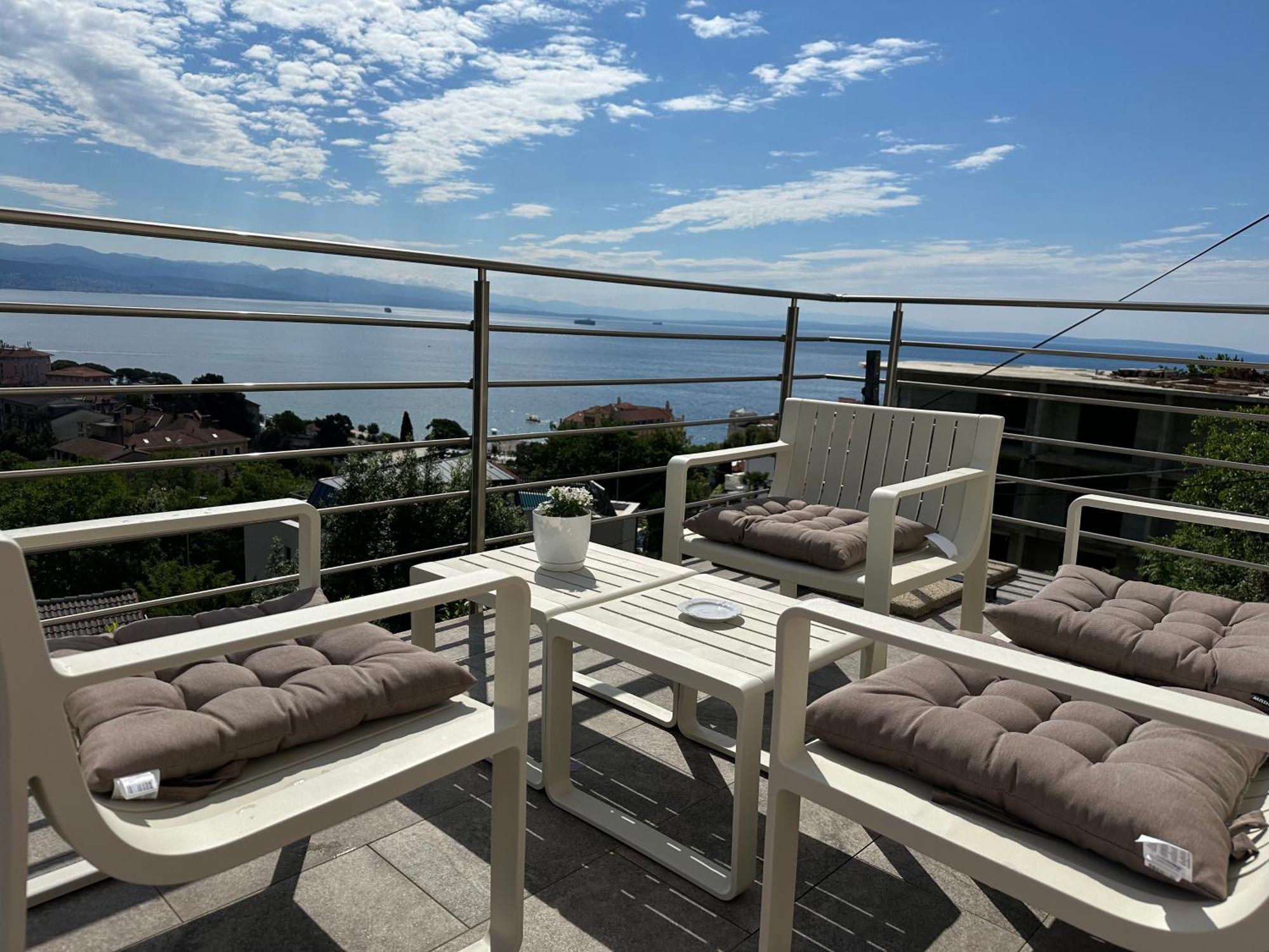 Vacation Home Lucija Slatina  Eksteriør billede