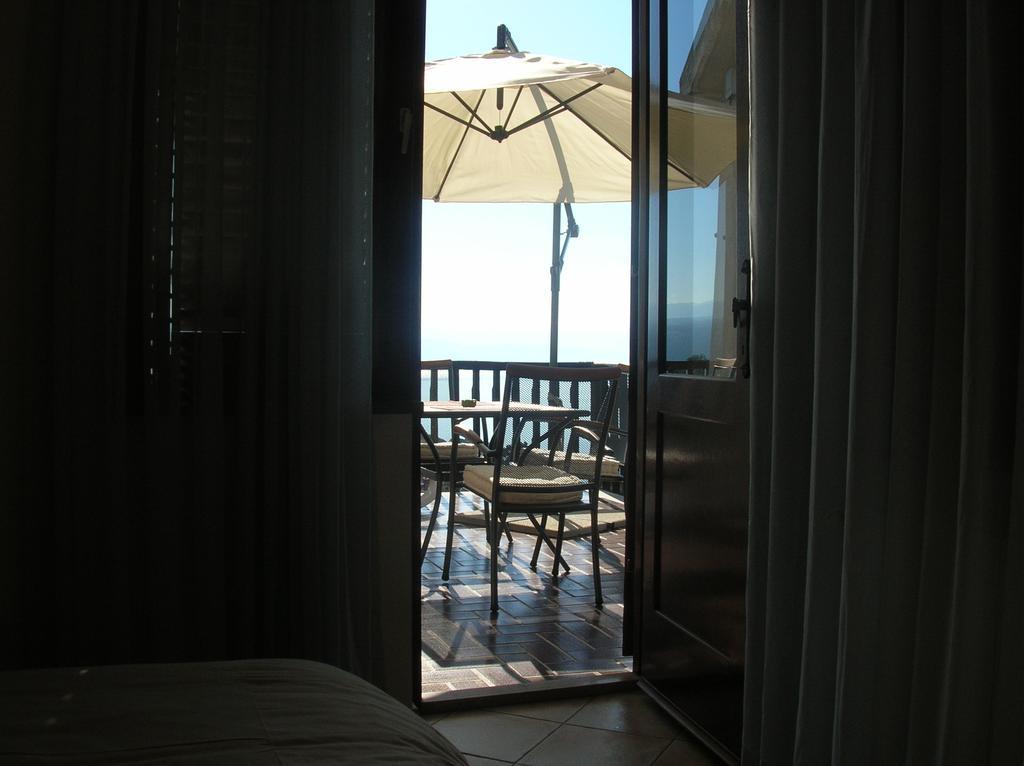 Vacation Home Lucija Slatina  Eksteriør billede