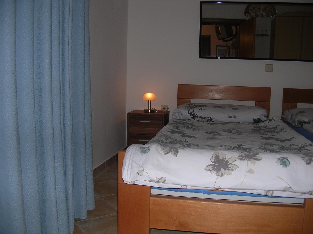Vacation Home Lucija Slatina  Eksteriør billede