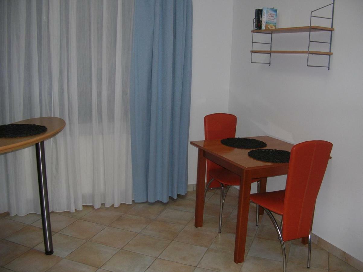 Vacation Home Lucija Slatina  Eksteriør billede